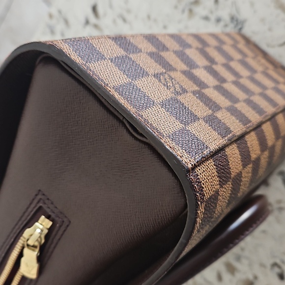 Louis Vuitton TRIANA Damier Ebene in EUC with Dust Bag - Picture 10 of 16